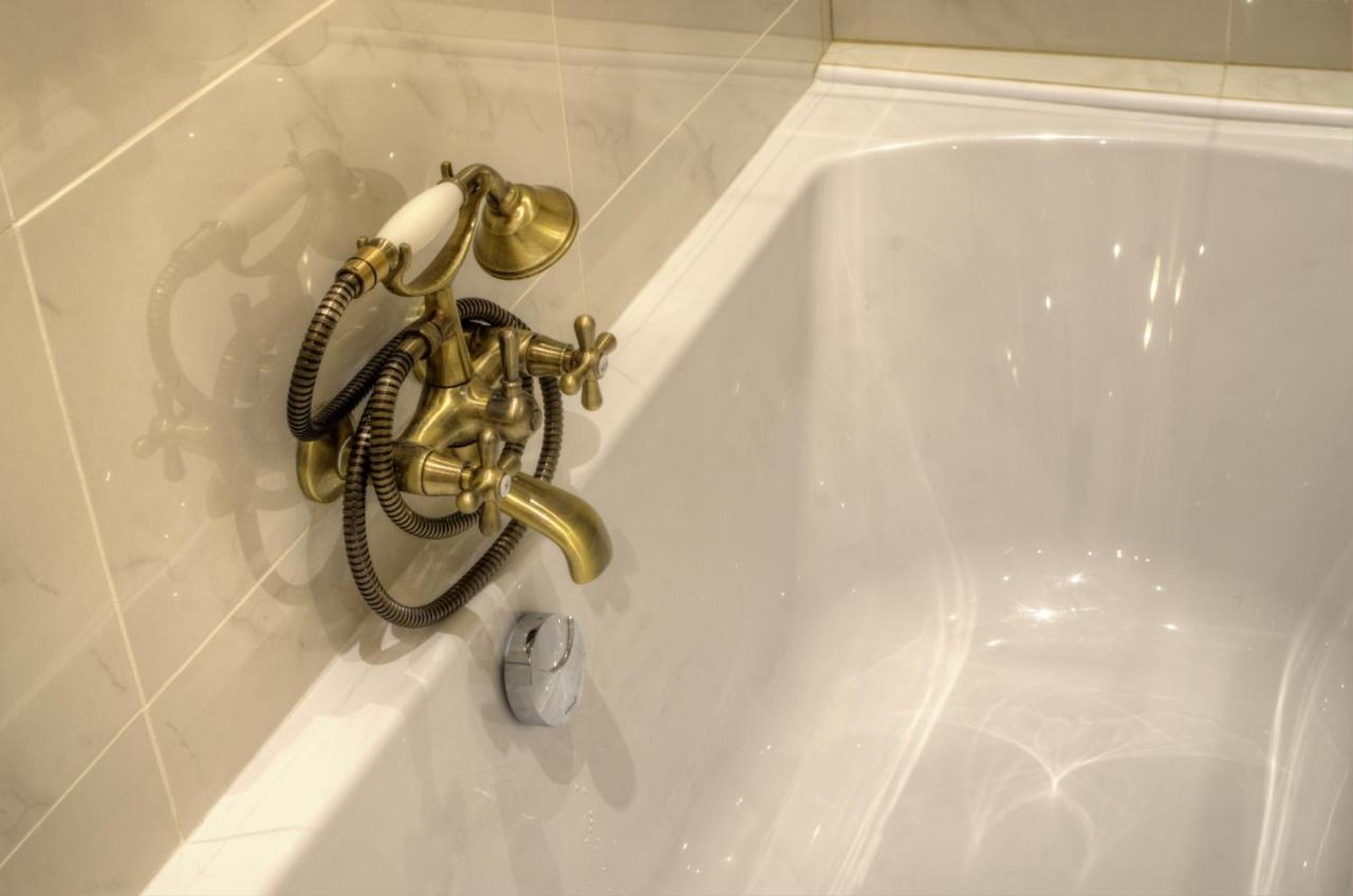 Les Petits Boudoirs De Savoie Apartamento Chambéry Exterior foto