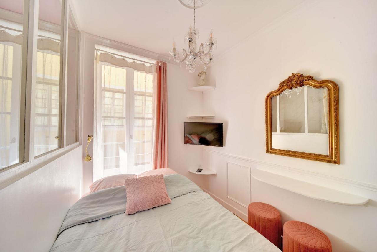 Les Petits Boudoirs De Savoie Apartamento Chambéry Exterior foto